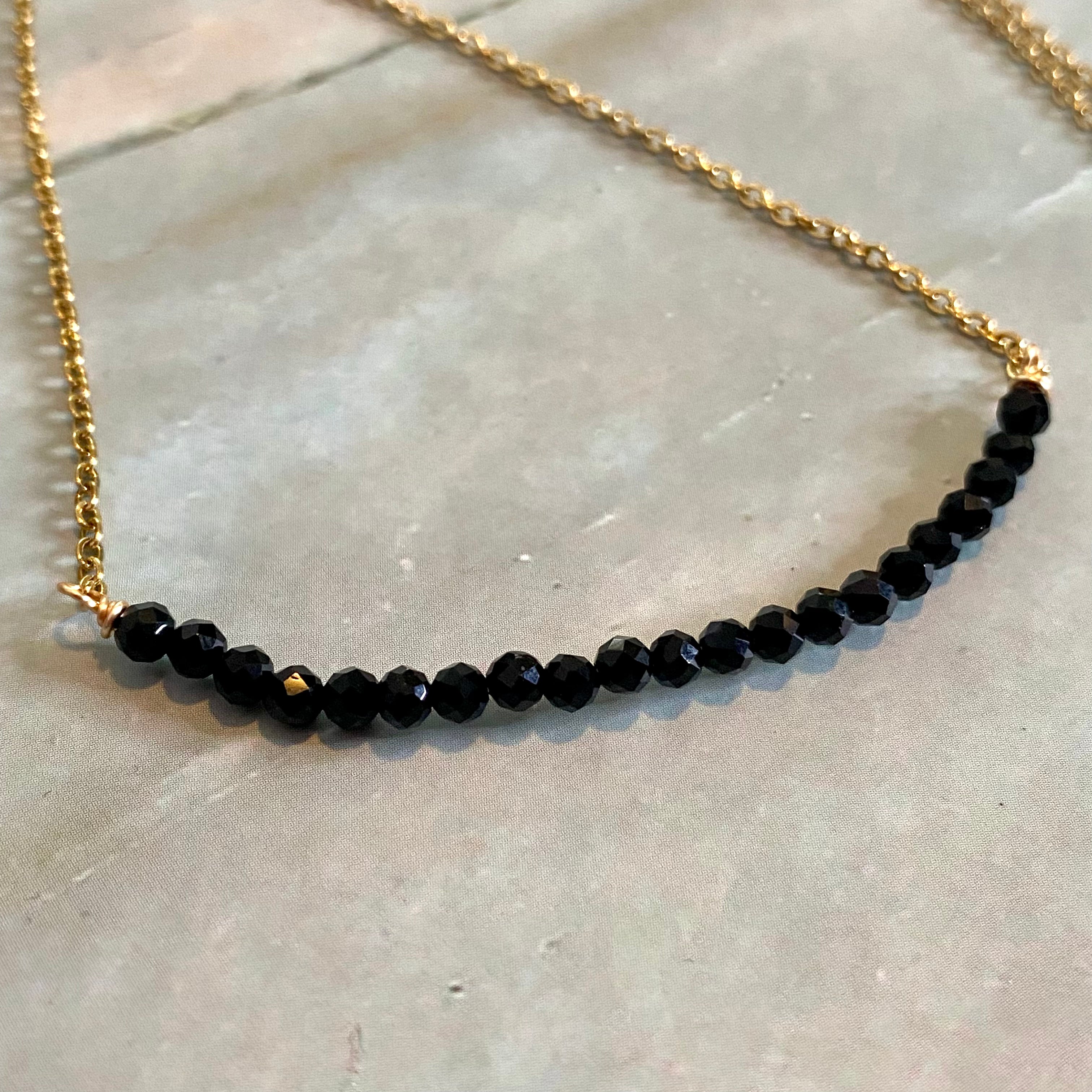 Dainty Onyx